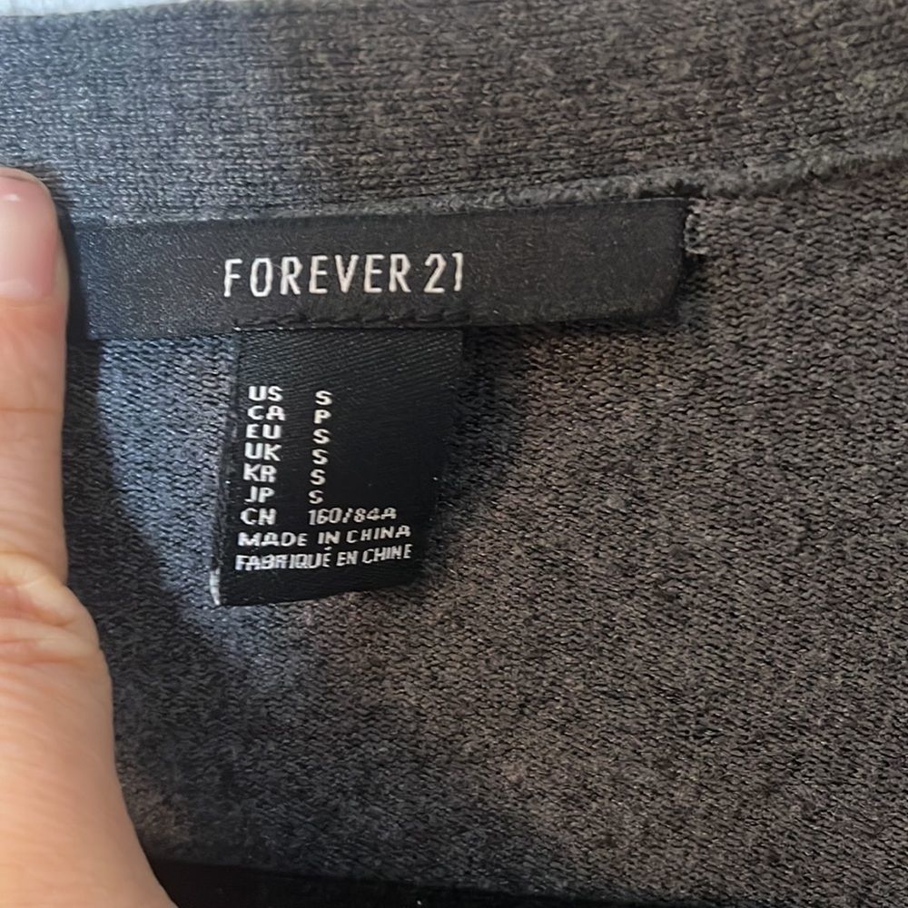 Forever 21 cardigen - Picture 4 of 8